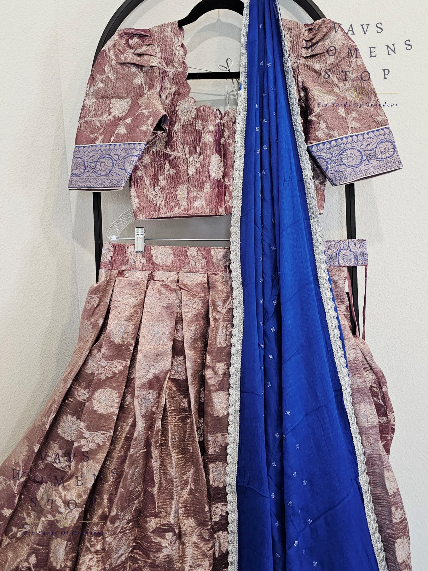 Crush Tissue Benarasi Designer Half Saree Set