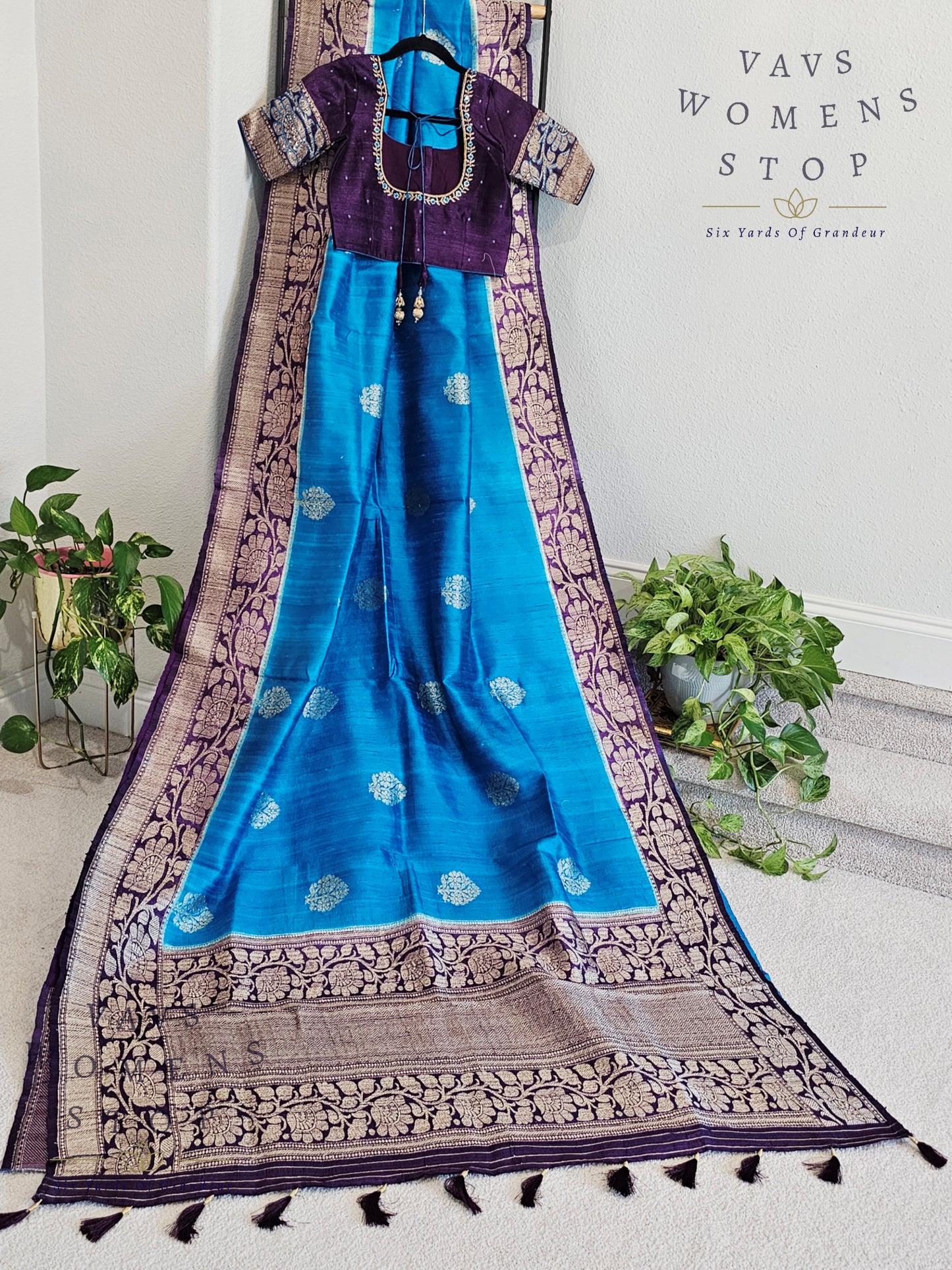 Pure Benarasi Tussar Rawsilk Saree - Blouse