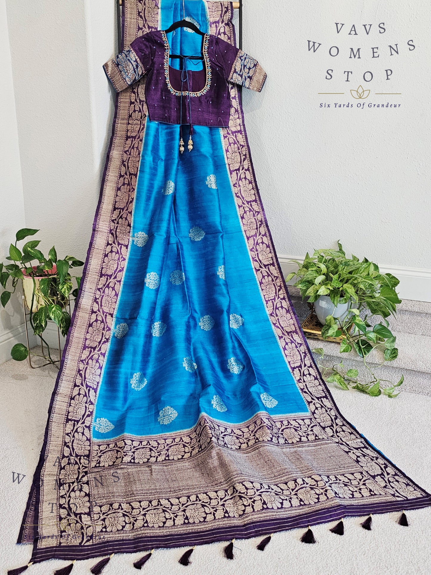 Pure Benarasi Tussar Rawsilk Saree - Blouse