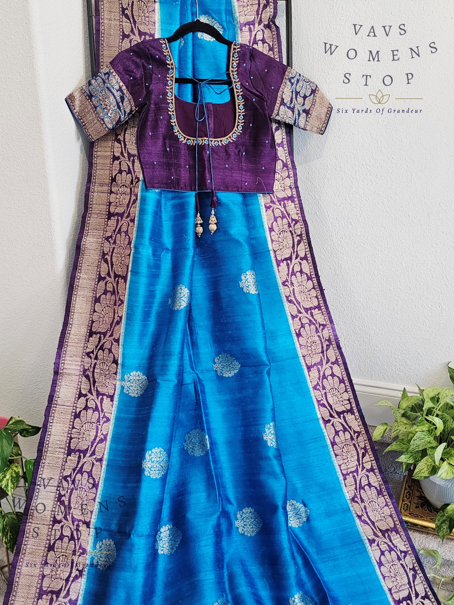 Pure Benarasi Tussar Rawsilk Saree - Blouse