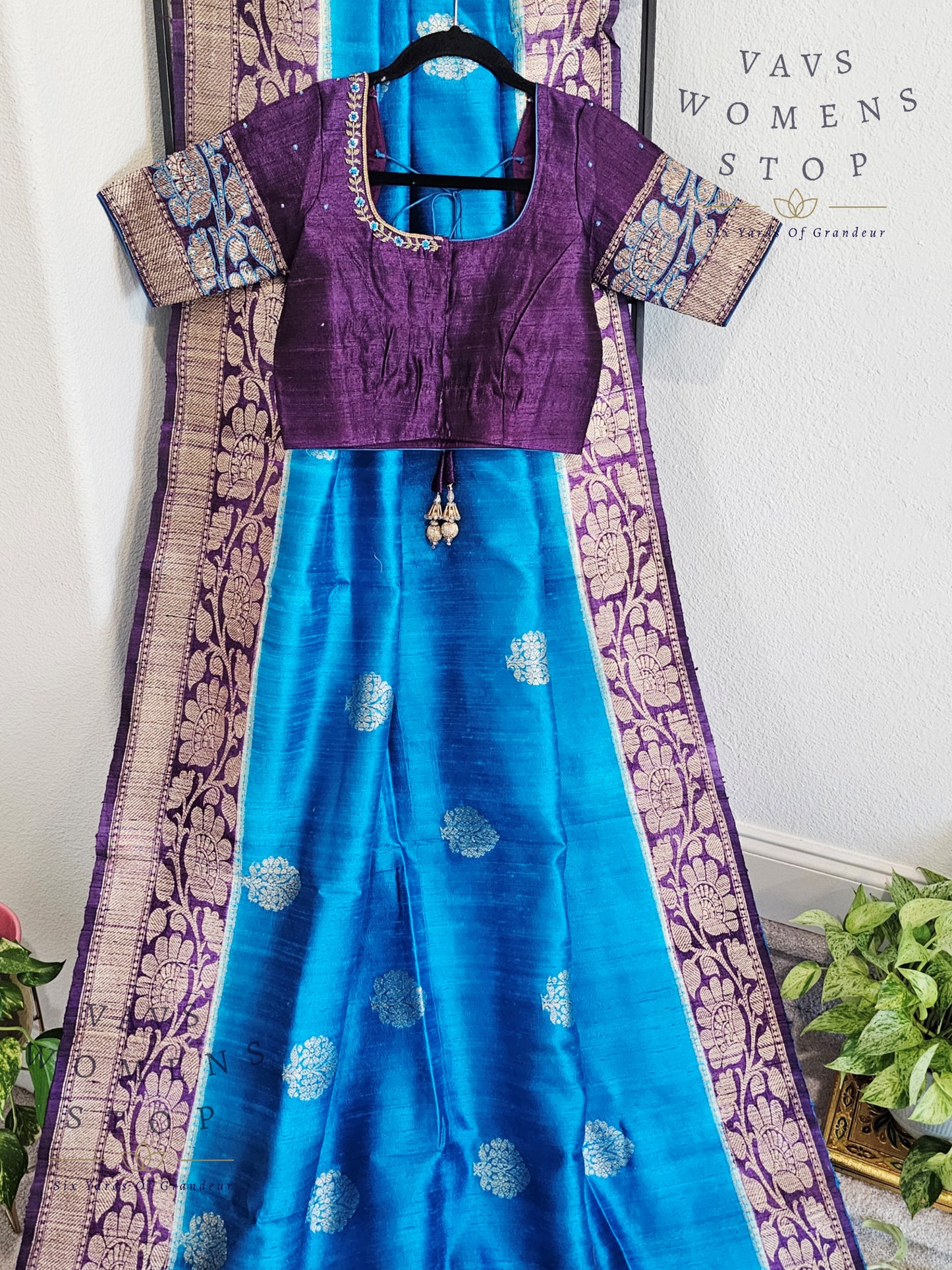 Pure Benarasi Tussar Rawsilk Saree - Blouse
