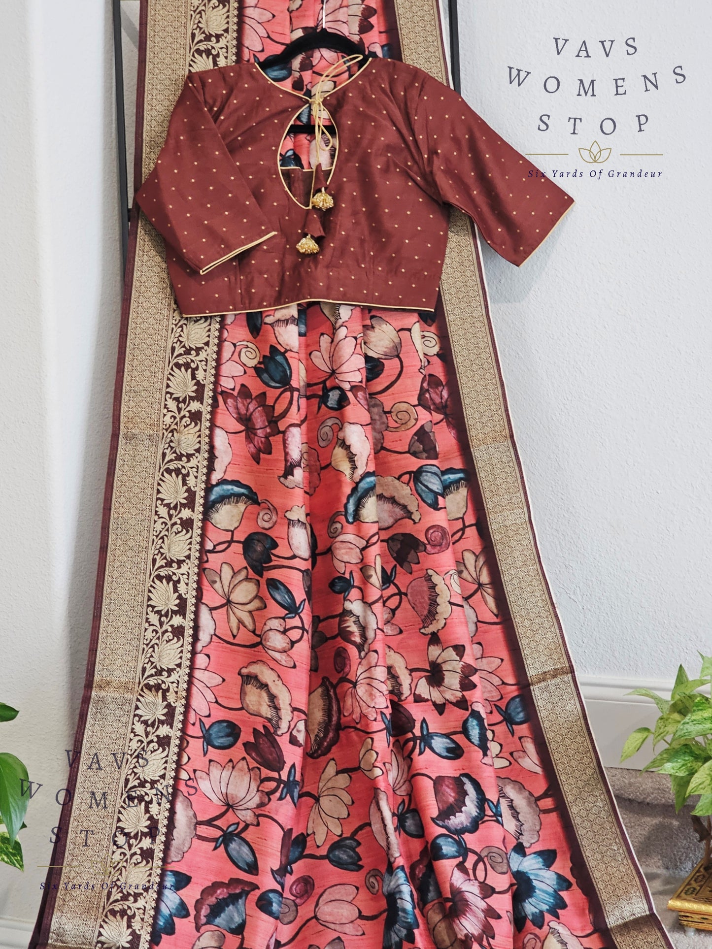 Kalamkari Print Semi Benarasi Soft Dola Silk Saree - Blouse