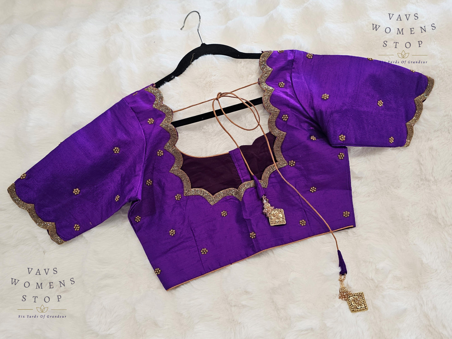 “Purple Raw Silk Blouse with Maggam Hand Embroidery – Bridal Wear USA”

“Designer Purple Raw Silk Maggam Work Blouse – Ready to Ship USA”