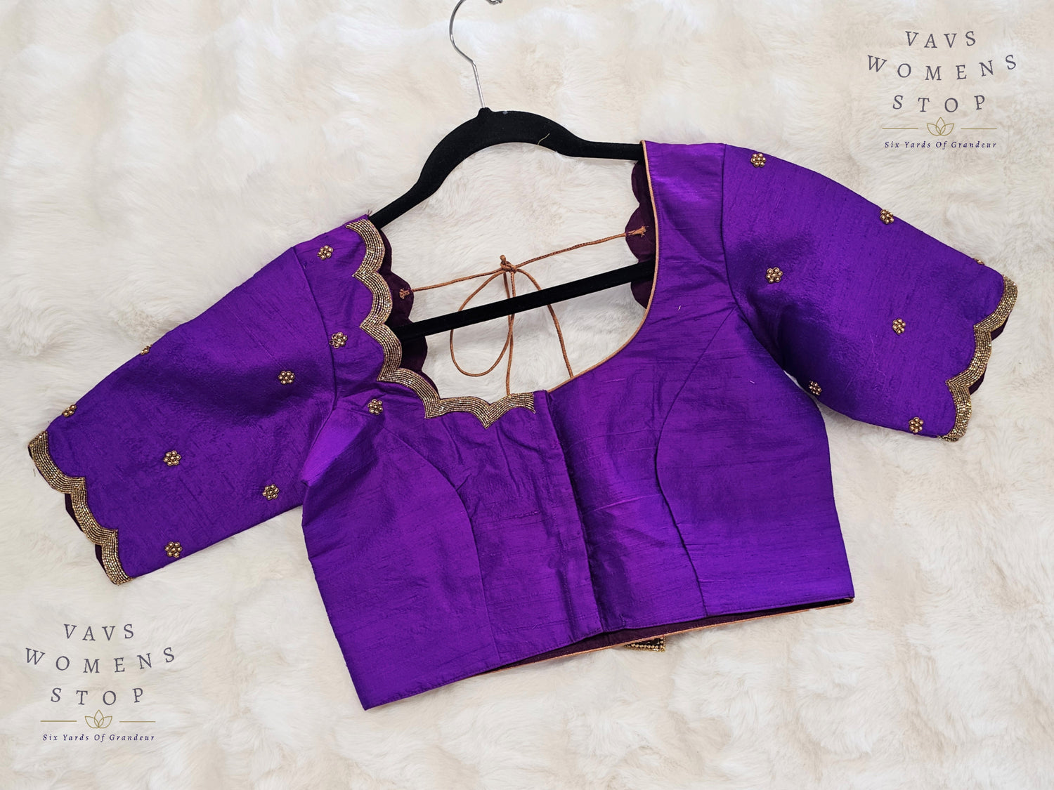 “Purple Raw Silk Blouse with Maggam Hand Embroidery – Bridal Wear USA”

“Designer Purple Raw Silk Maggam Work Blouse – Ready to Ship USA”