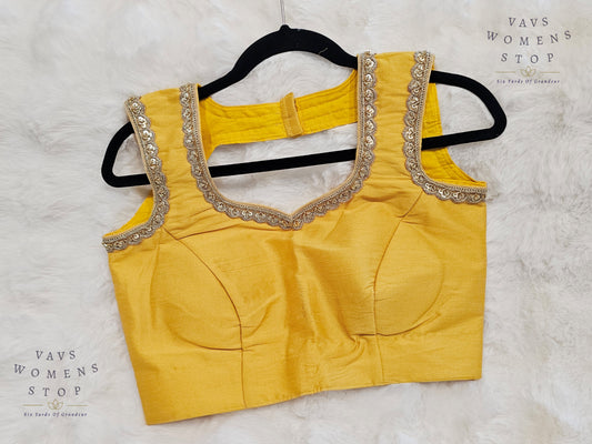 Sleeveless Blouse
