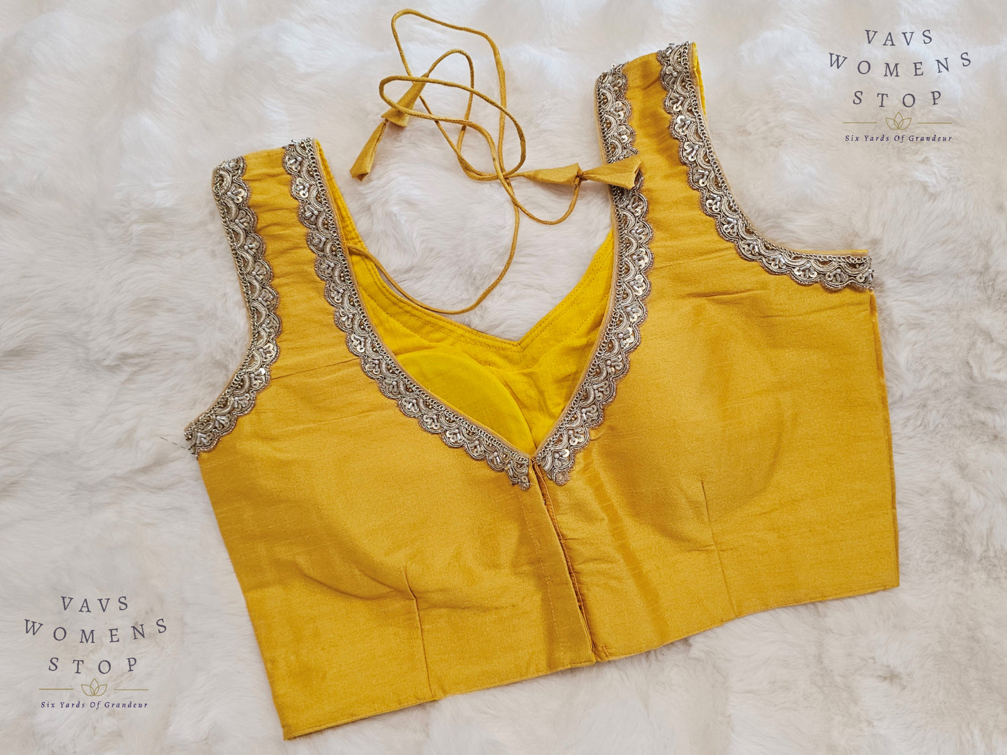 Sleeveless Blouse