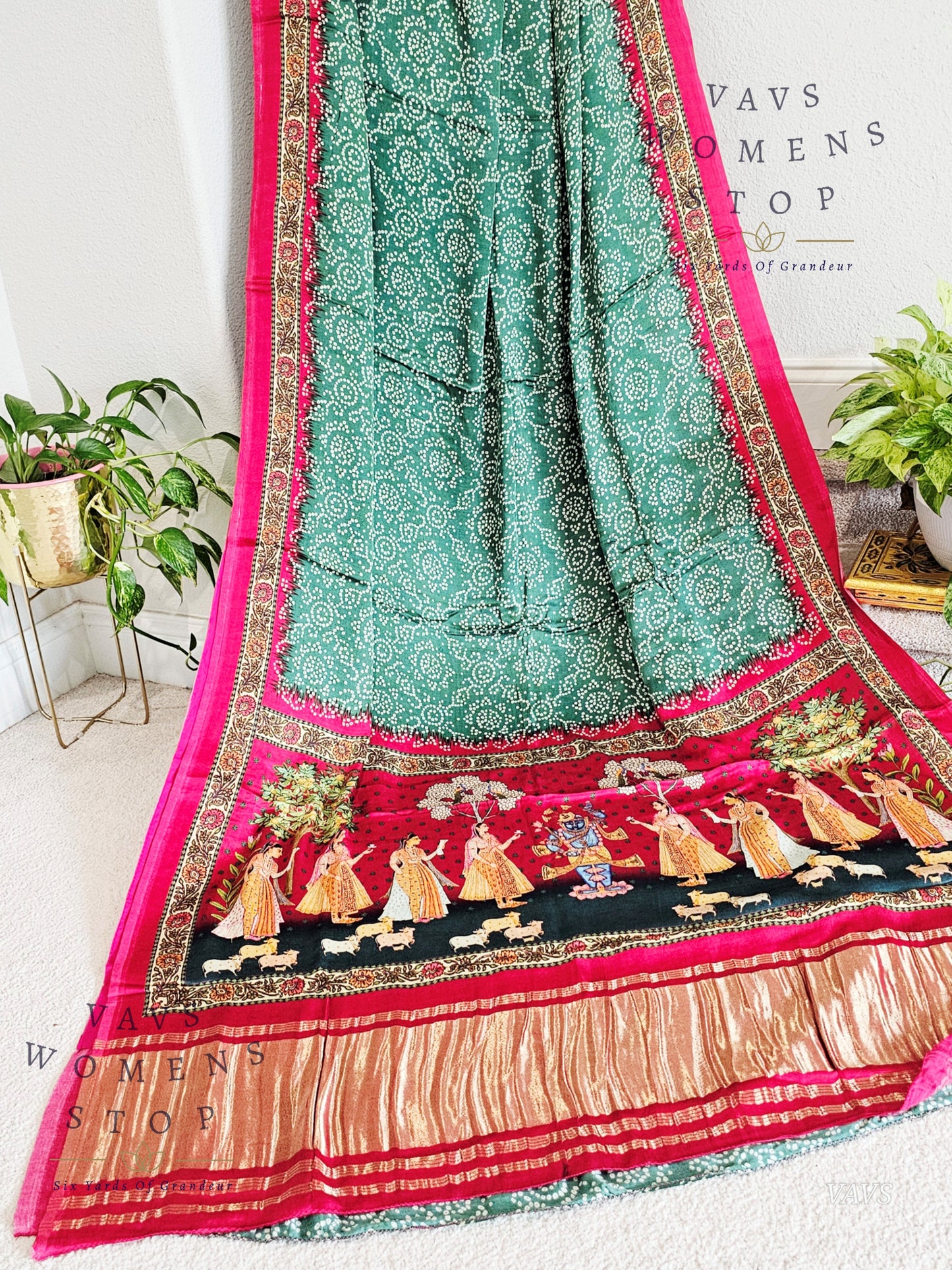 Pure Gaji Silk Patola Prints Saree - Blouse