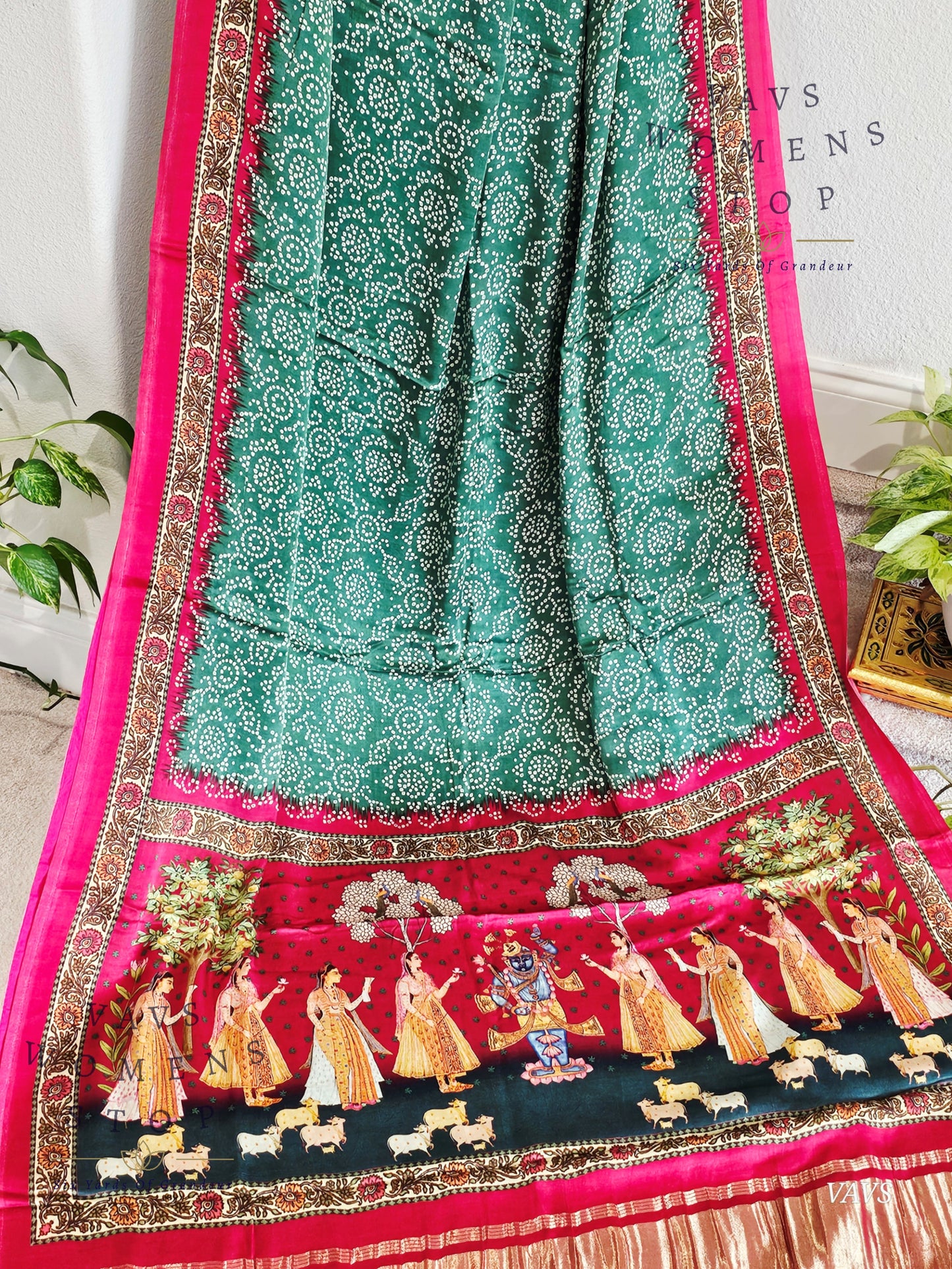 Pure Gaji Silk Patola Prints Saree - Blouse