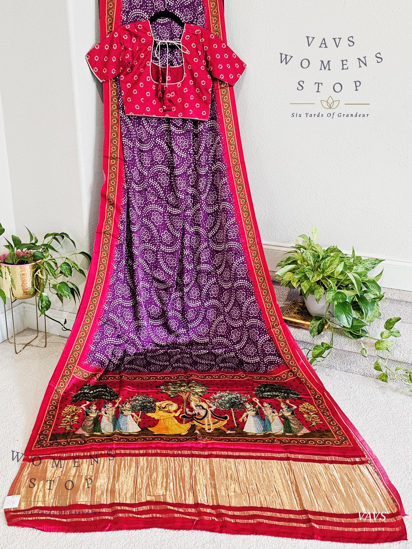 Pure Gaji Silk Patola Prints Saree - Blouse