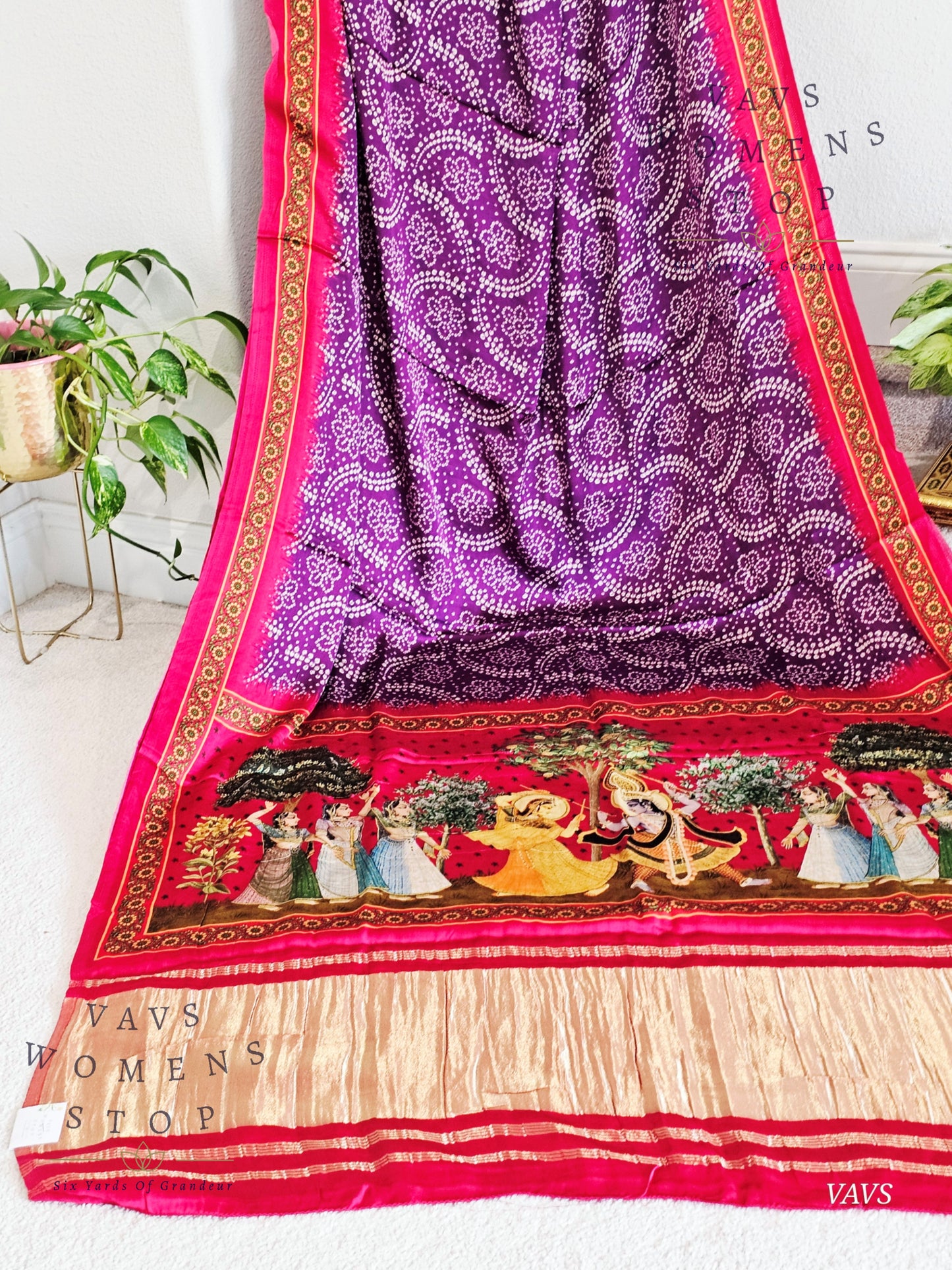 Pure Gaji Silk Patola Prints Saree - Blouse