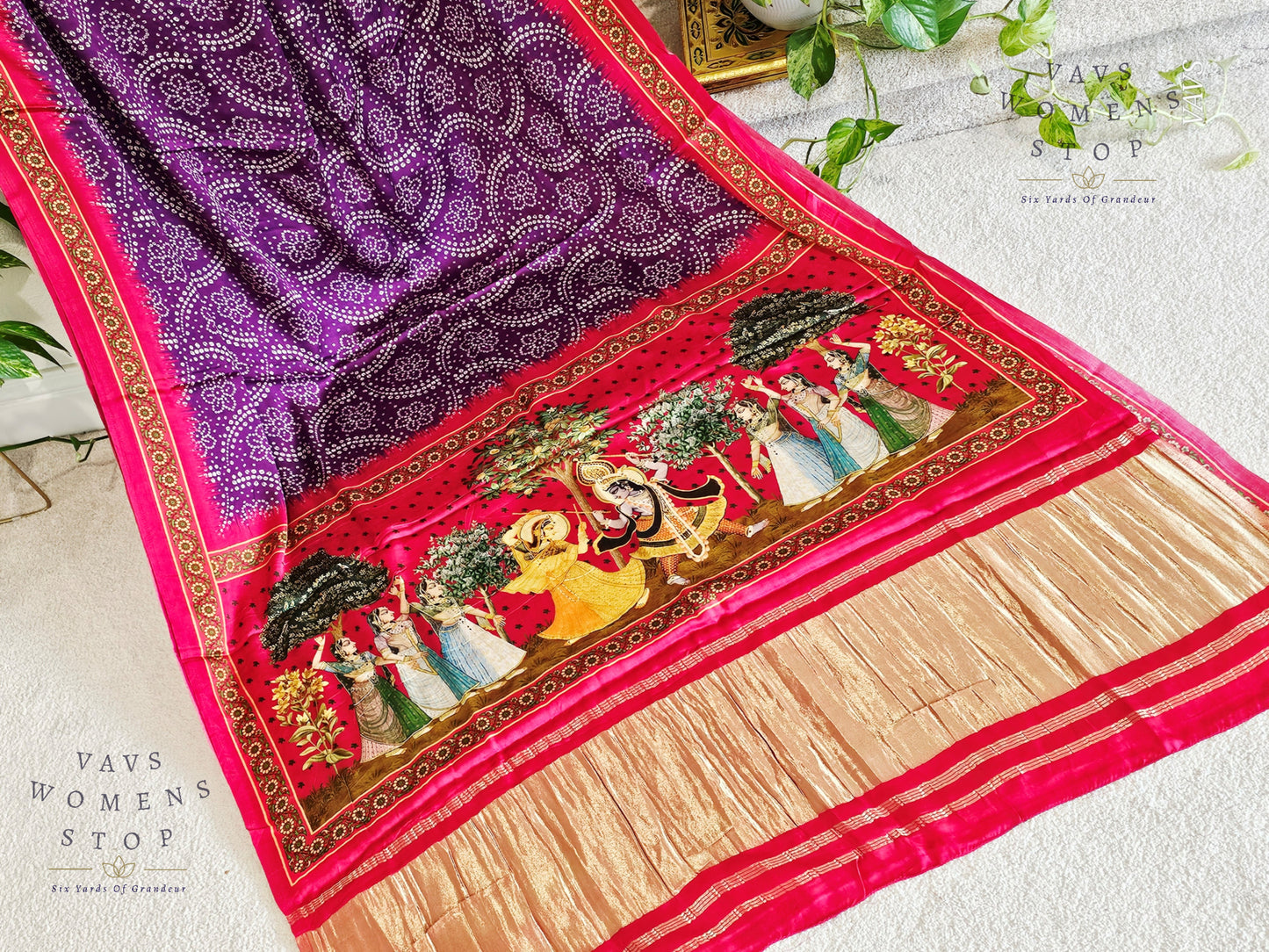 Pure Gaji Silk Patola Prints Saree - Blouse