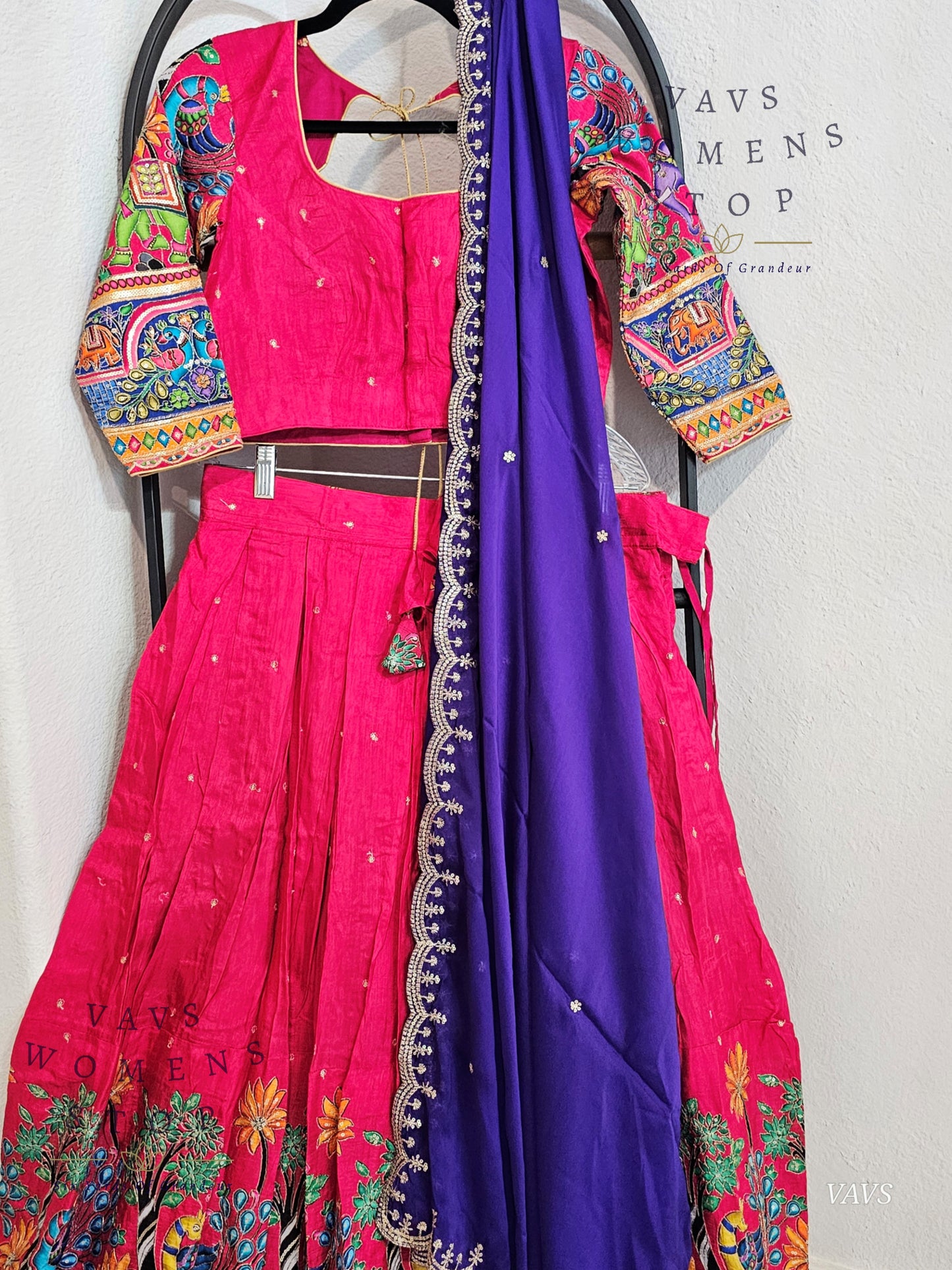 Mythical Animal Motif Embroidered Pink Half Saree Set – Munga Benarasi Crepe Silk Lehenga for Weddings & Festive Celebrations - VAVS WOMENS STOP