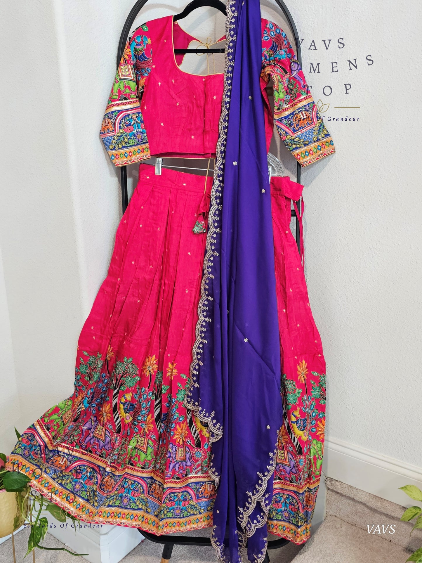 Mythical Animal Motif Embroidered Pink Half Saree Set – Munga Benarasi Crepe Silk Lehenga for Weddings & Festive Celebrations - VAVS WOMENS STOP
