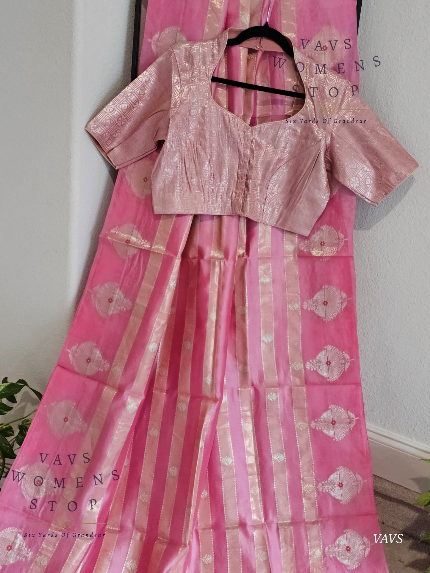 Pink Shade Pure Mango Benarasi Silk Saree with Blouse – Elegant Wedding & Festive Wear – Ready to Ship