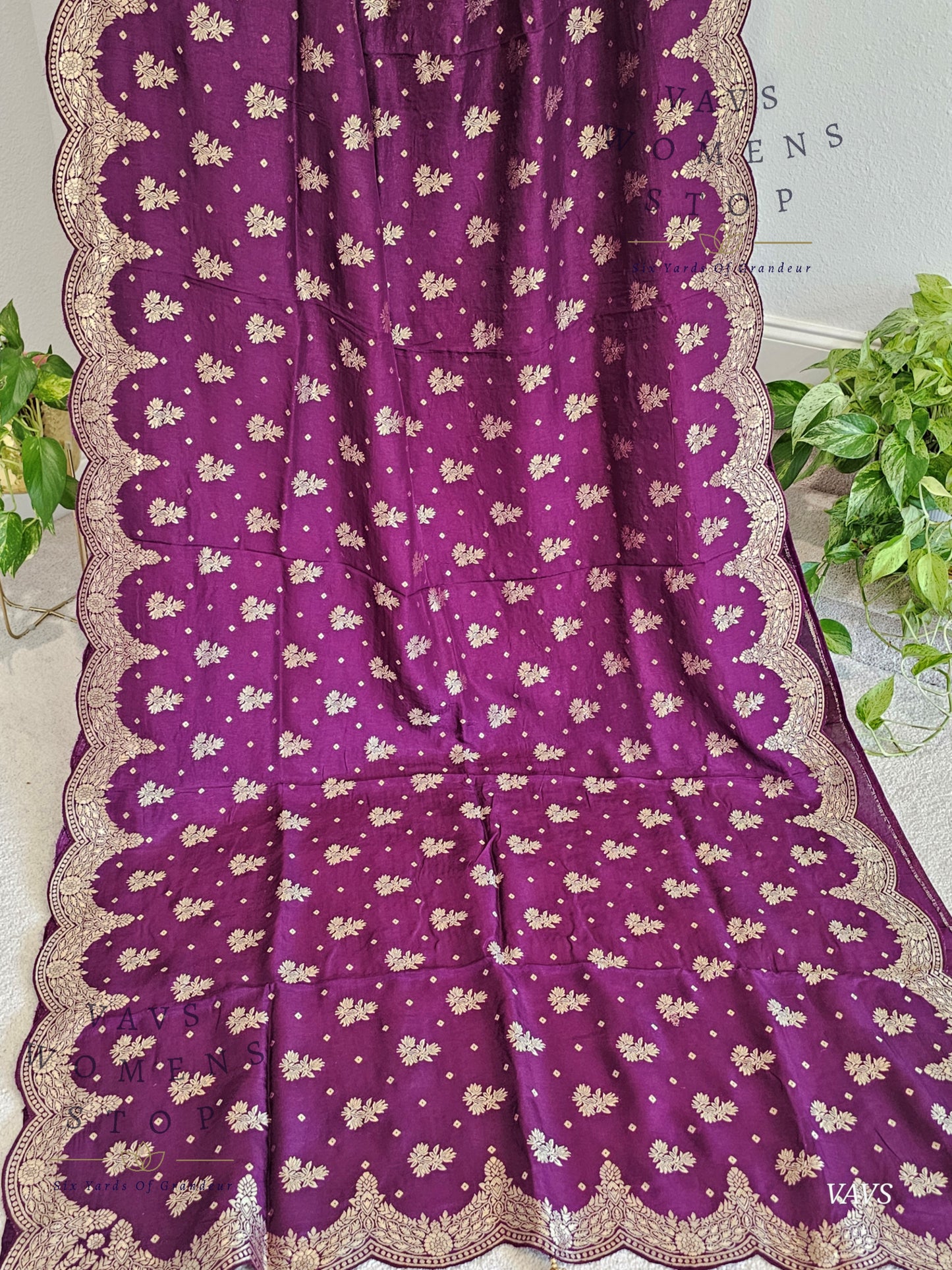 Scalloped Border All Over Butta Fancy Dola Silk Wine Purple Saree with Yellow Blouse – Elegant Party & Festive Wear
