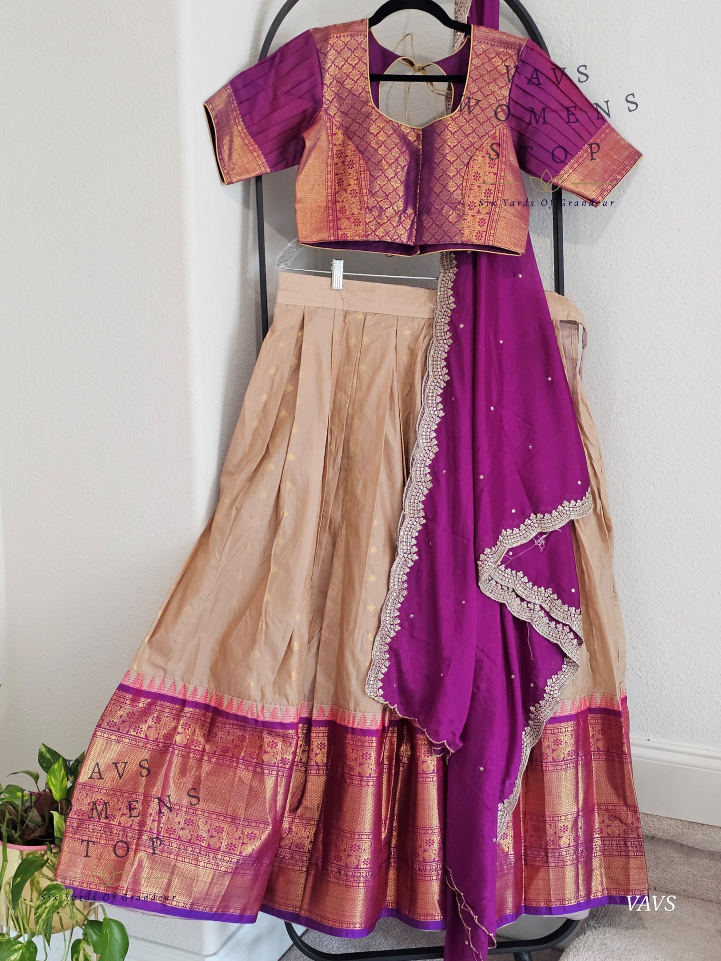 Semi Gadwal Silk Half Saree Set
