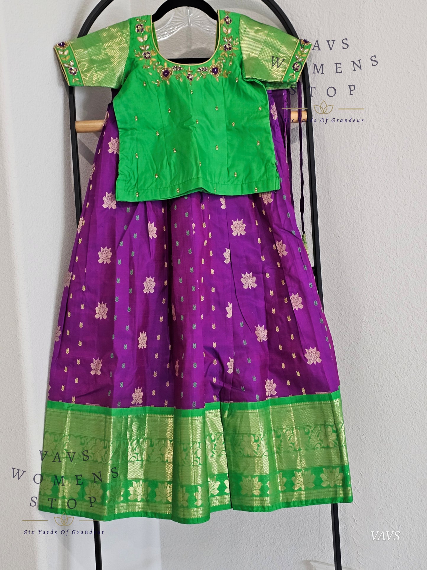 Pure Kanchi Silk Lehenga / Pattu Pavada Set – Suitable for Girls Aged 7–8 Years