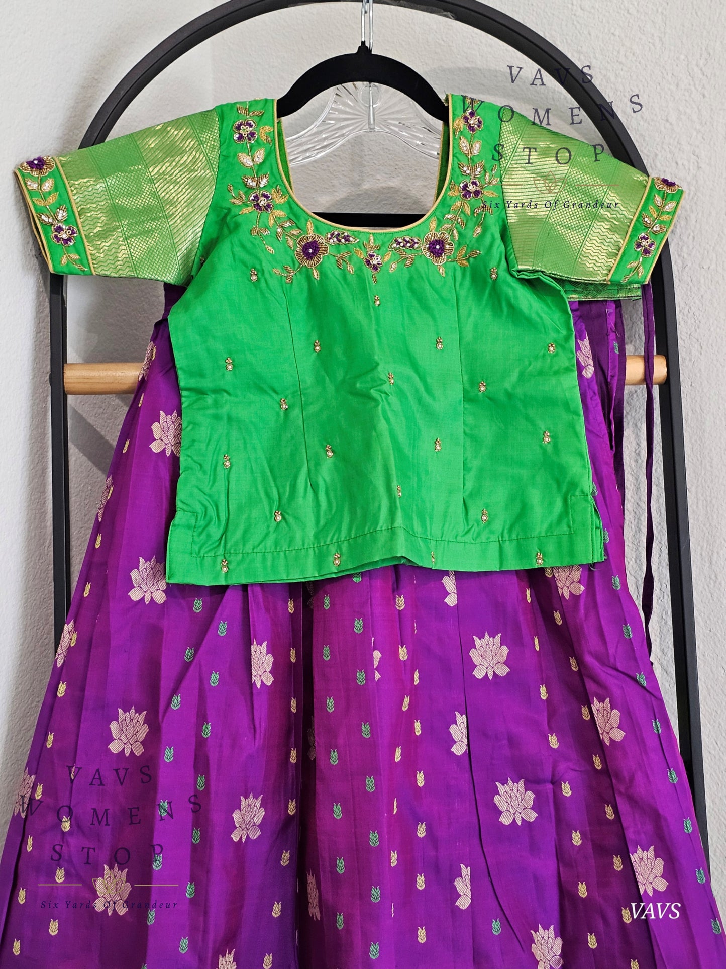 Pure Kanchi Silk Lehenga / Pattu Pavada Set – Suitable for Girls Aged 7–8 Years