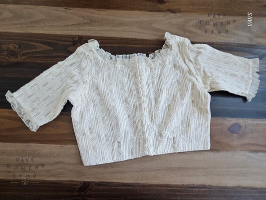 “Off-White Georgette Chikankari Tailored Saree Blouse – USA Ready to Ship”

“Designer Off-White Georgette Blouse with Chikankari Embroidery – Party & Wedding Wear USA”