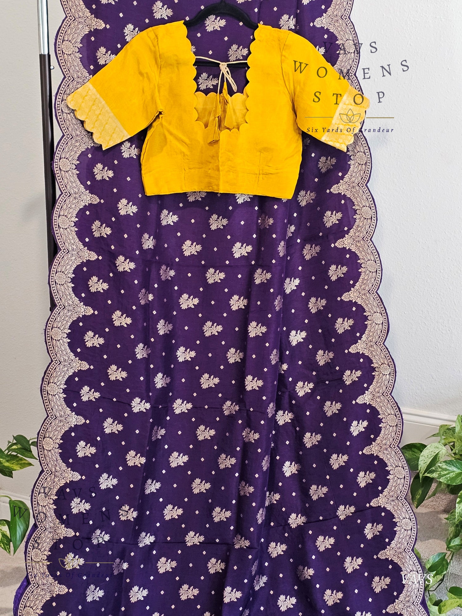 Scalloped Border All Over Butta Fancy Dola Silk Purple Saree with Yellow Blouse – Elegant Party & Festive Wear