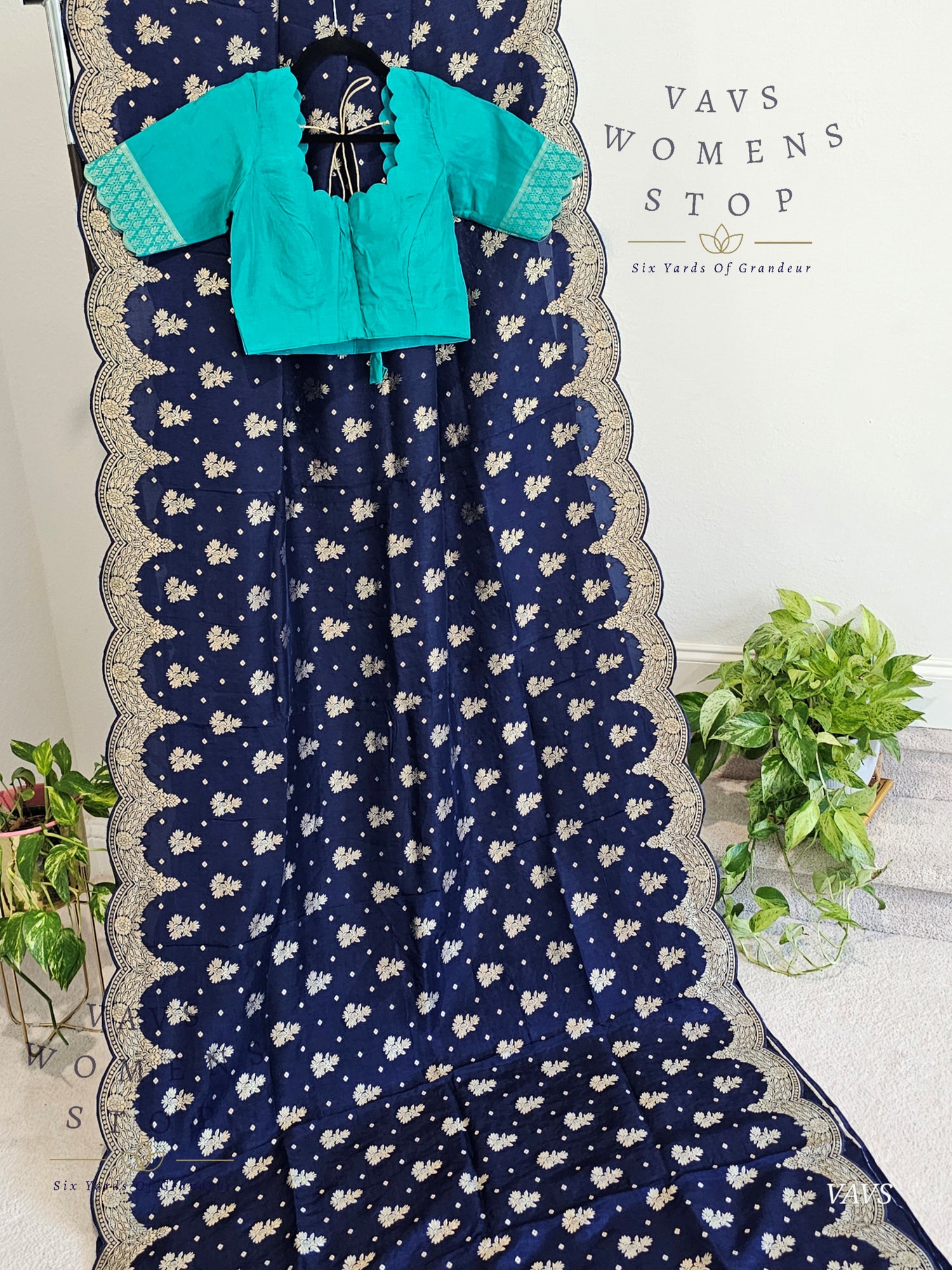 Scalloped Border All Over Butta Fancy Dola Silk Navy Blue Saree with Teal Green Blouse – Elegant Party & Festive Wear