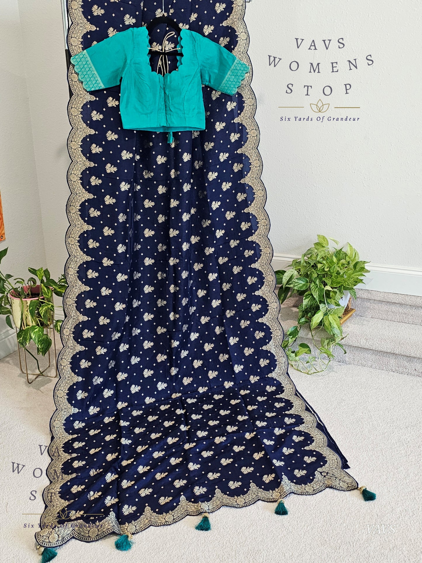 Scalloped Border All Over Butta Fancy Dola Silk Navy Blue Saree with Teal Green Blouse – Elegant Party & Festive Wear