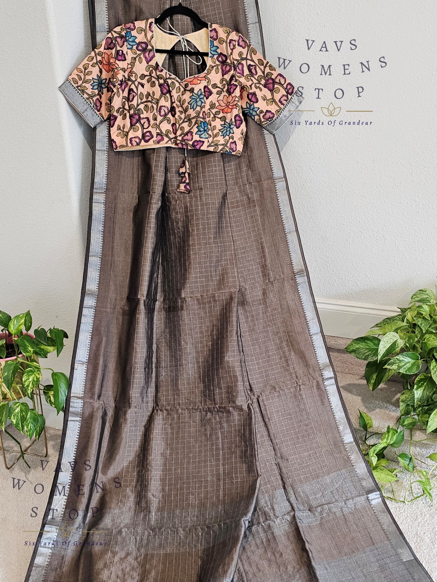Traditional Mangalagiri Silk Cotton Saree with Stitched Kalamkari Blouse – Lightweight Handloom Drape