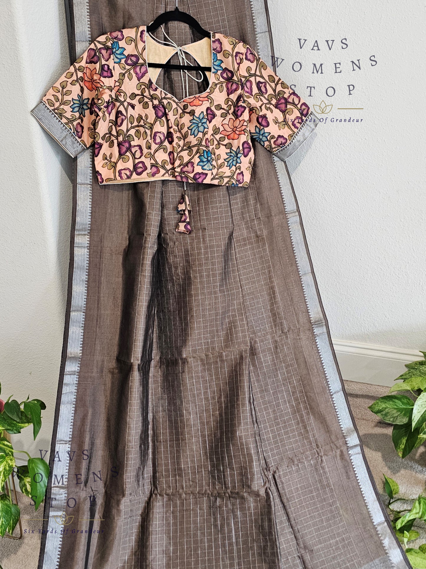 Traditional Mangalagiri Silk Cotton Saree with Stitched Kalamkari Blouse – Lightweight Handloom Drape