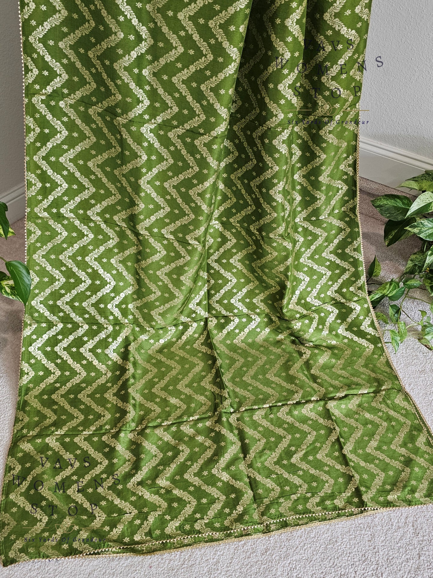 Green Shade Munga Crepe Silk Saree