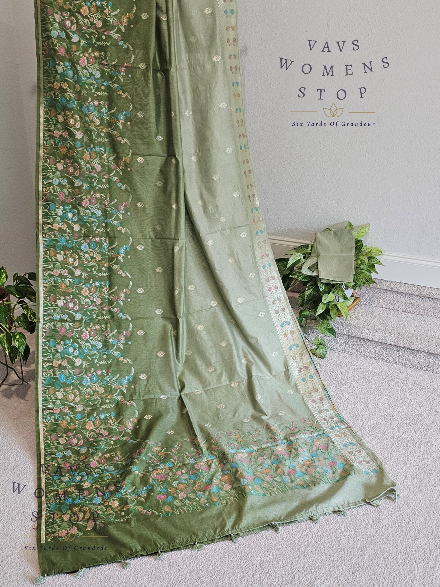 Designer Pastel Shaded Munga Dola Silk Saree | Wedding & Party Wear 