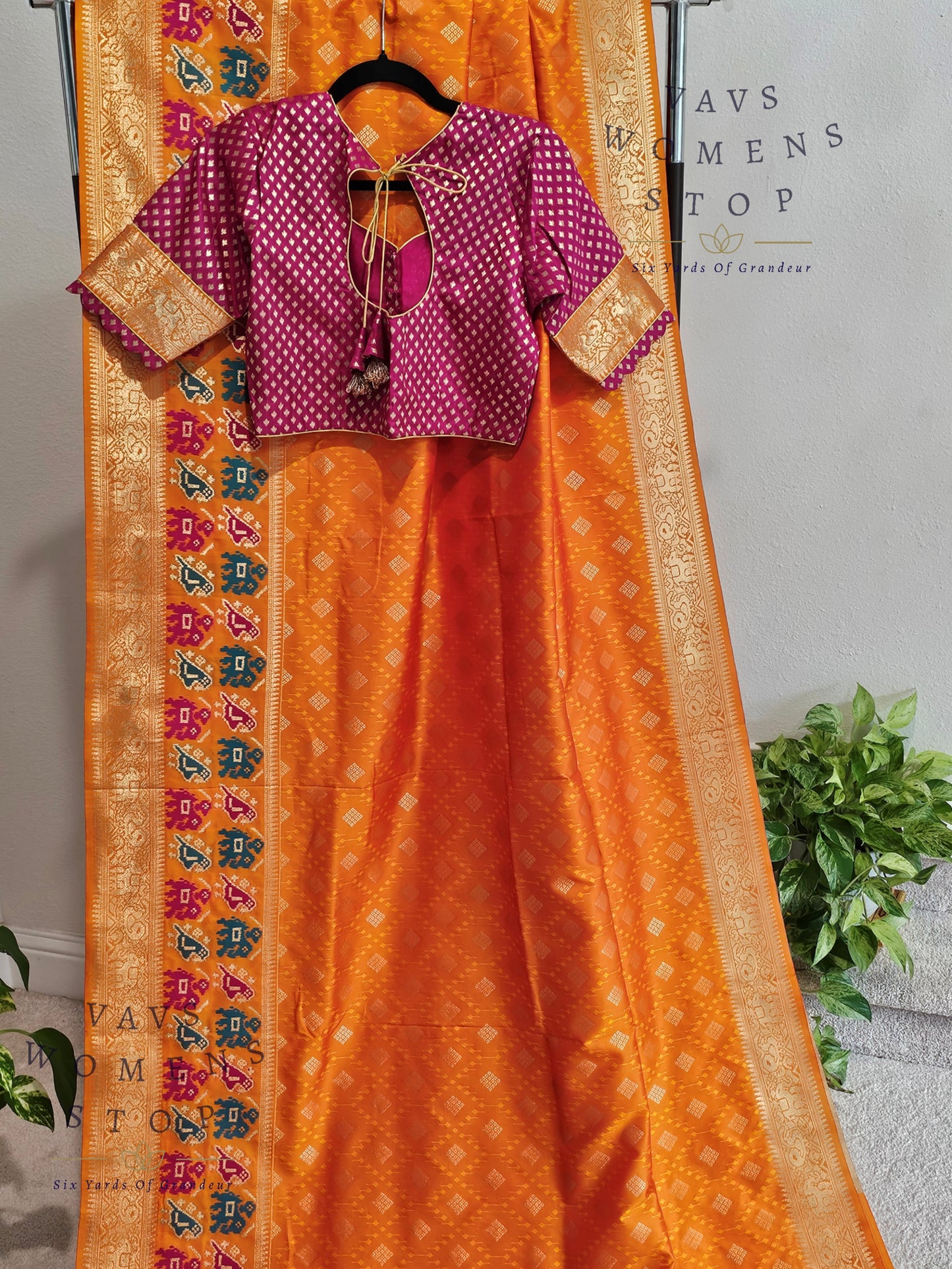 Benarasi Uppada Soft Silk Designer Saree - Blouse