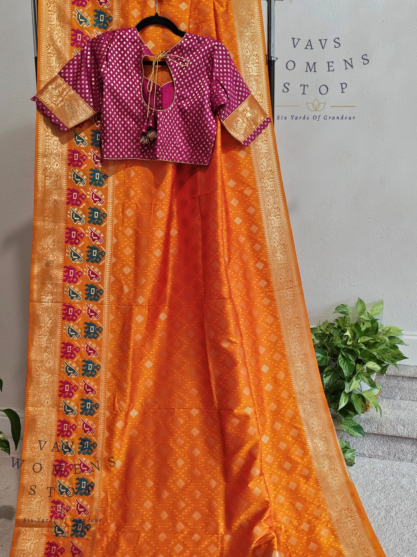Benarasi Uppada Soft Silk Designer Saree - Blouse