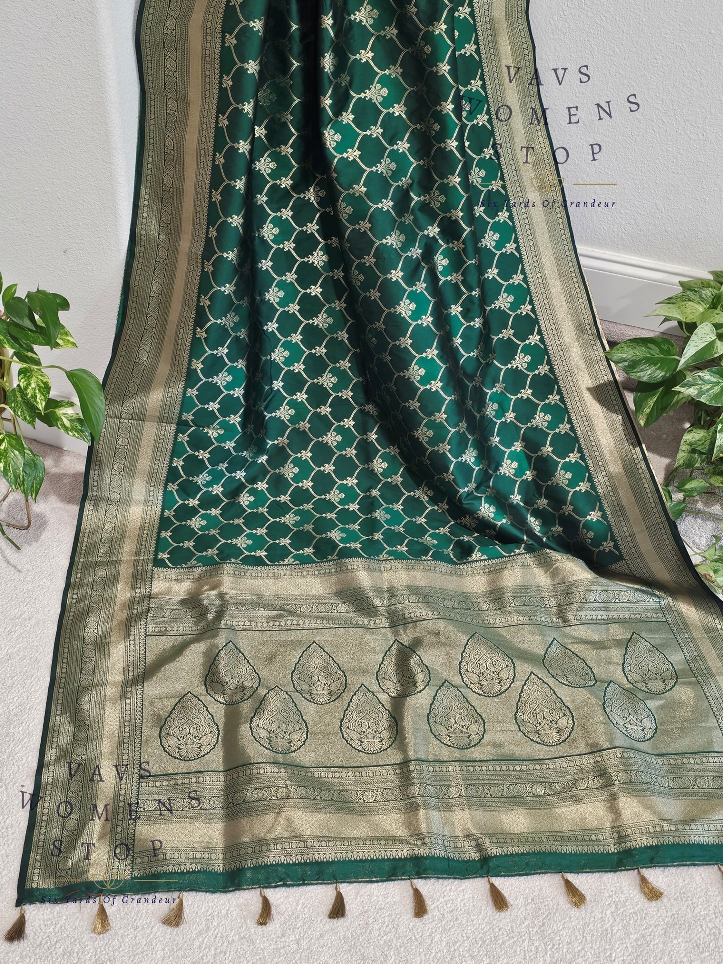 Contemporary Style Benarasi Uppada Soft Silk Designer Saree - Blouse