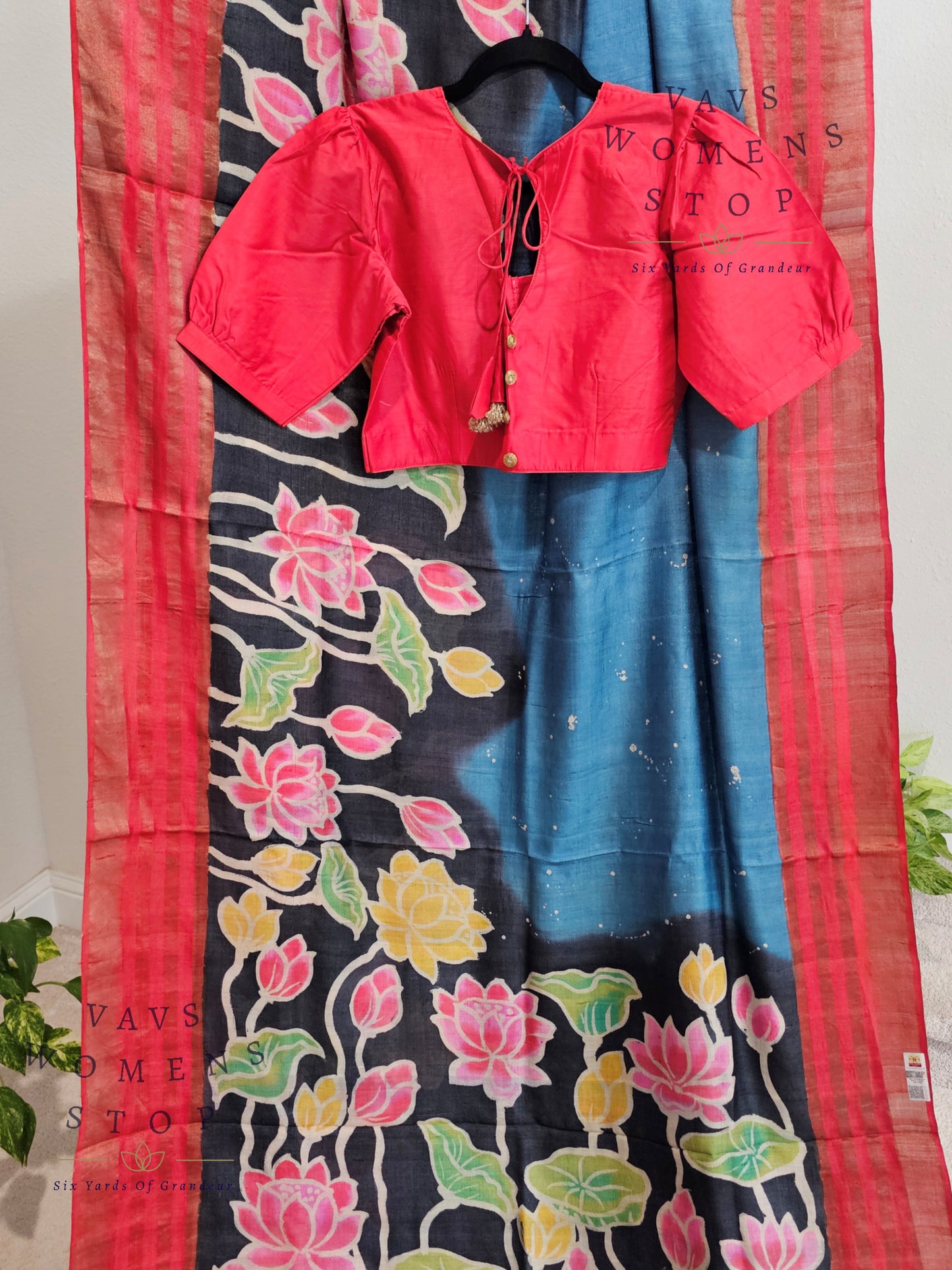 Pure Gachi Tussar Digital Print Saree - Blouse