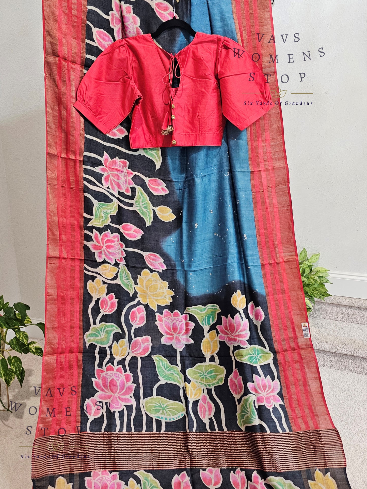 Pure Gachi Tussar Digital Print Saree - Blouse