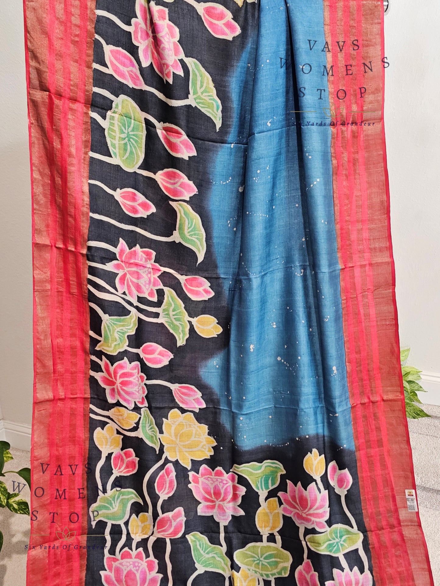 Pure Gachi Tussar Digital Print Saree - Blouse