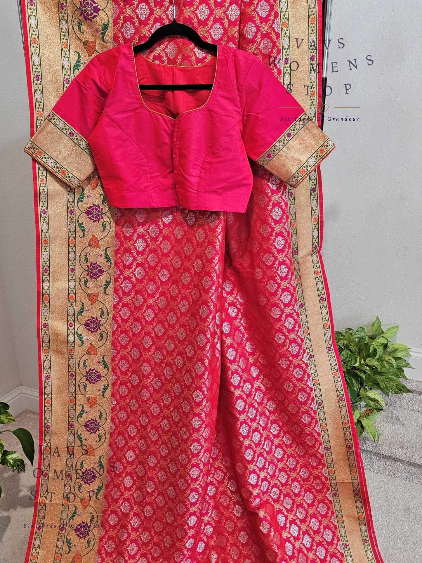Designer Pink Benarasi Soft Silk Paithani Border Saree - Blouse
