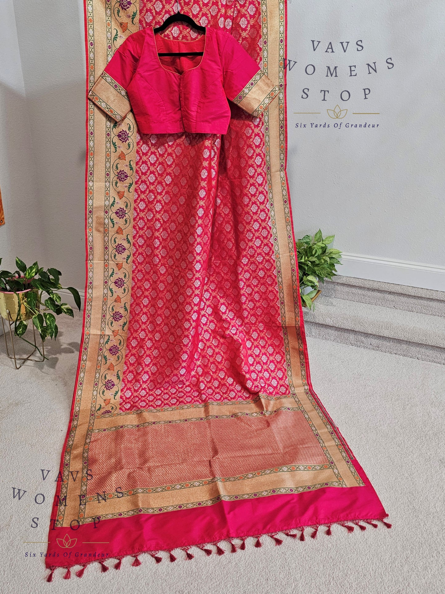 Designer Pink Benarasi Soft Silk Paithani Border Saree - Blouse
