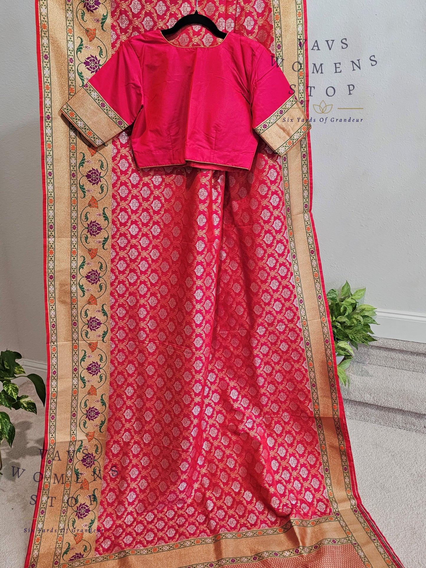 Designer Pink Benarasi Soft Silk Paithani Border Saree - Blouse