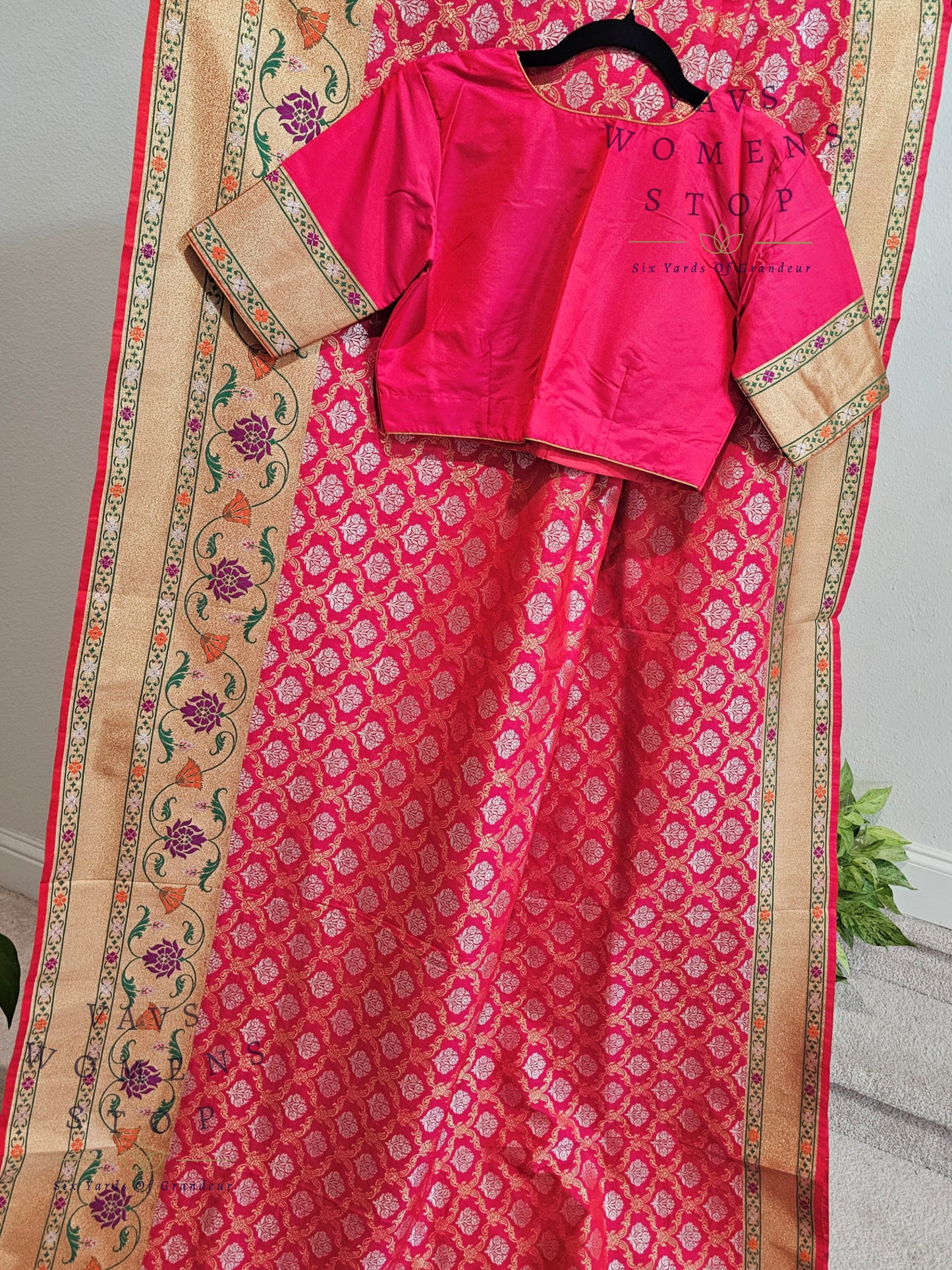 Designer Pink Benarasi Soft Silk Paithani Border Saree - Blouse