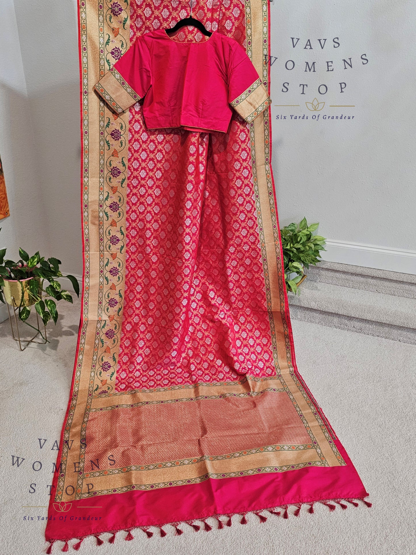 Designer Pink Benarasi Soft Silk Paithani Border Saree - Blouse