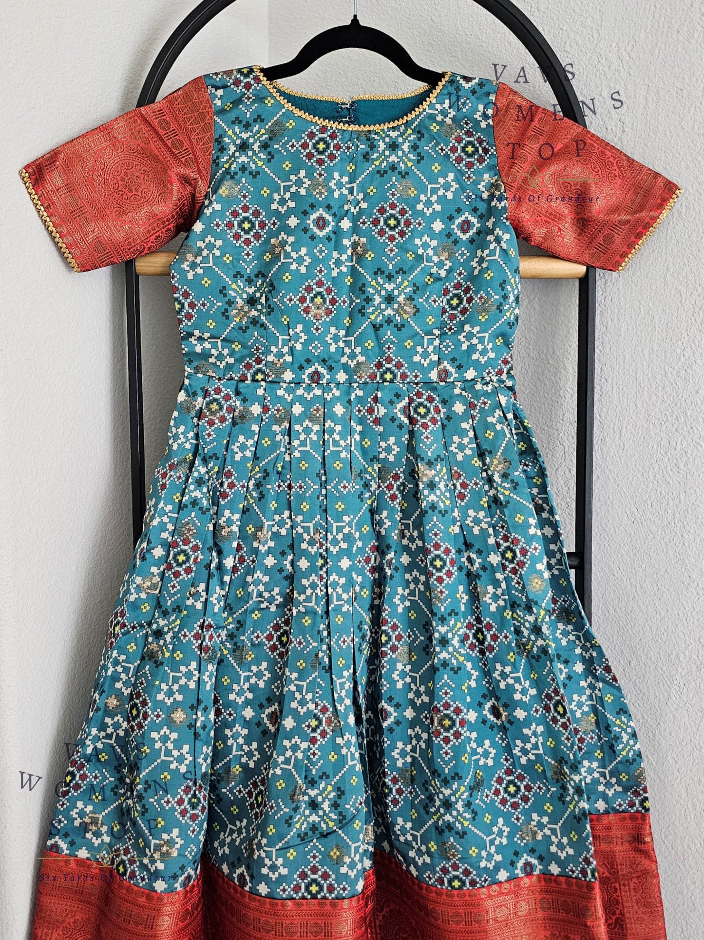 Patola Print Benarasi Long Frock/Gown