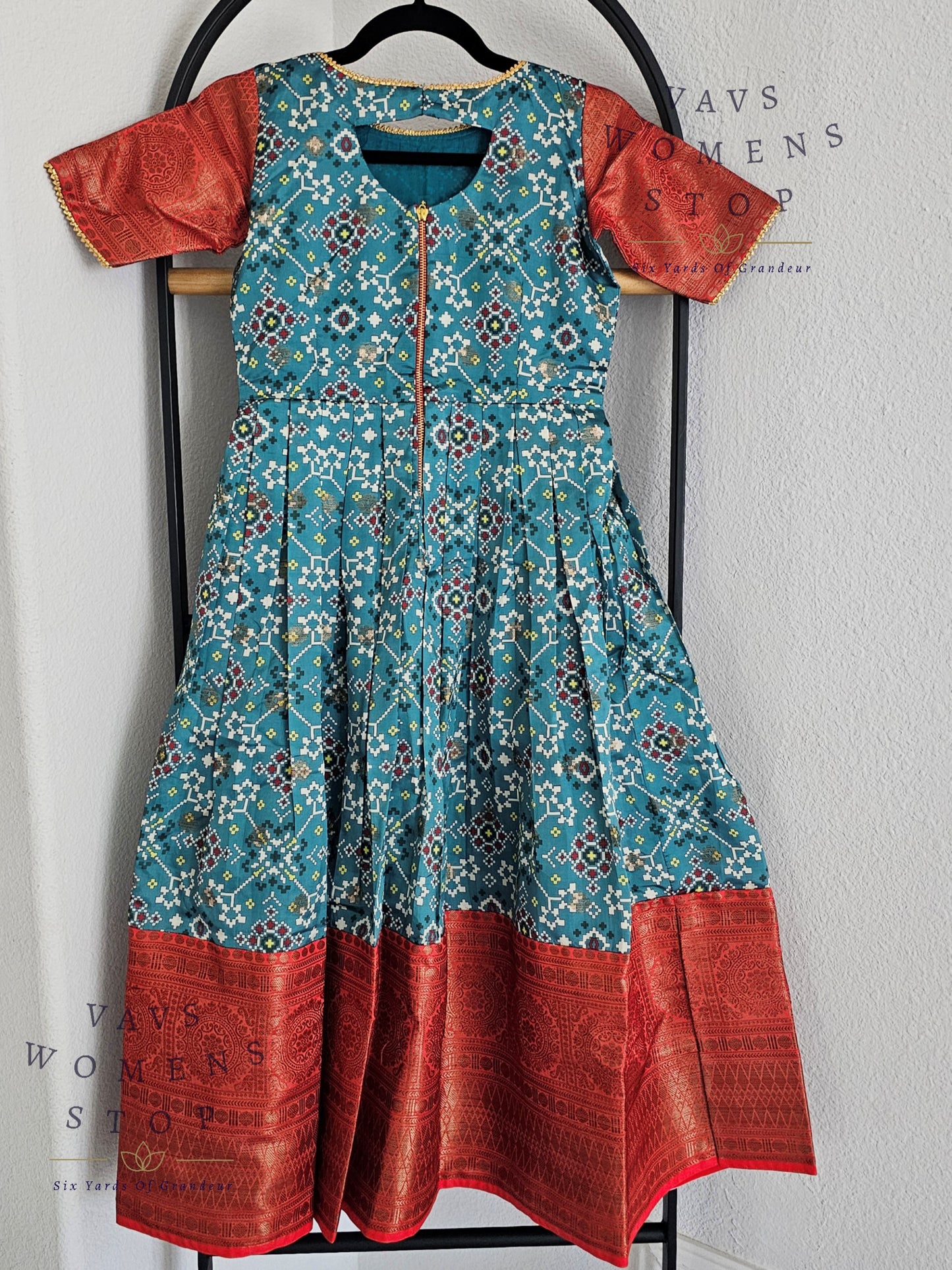 Patola Print Benarasi Long Frock/Gown