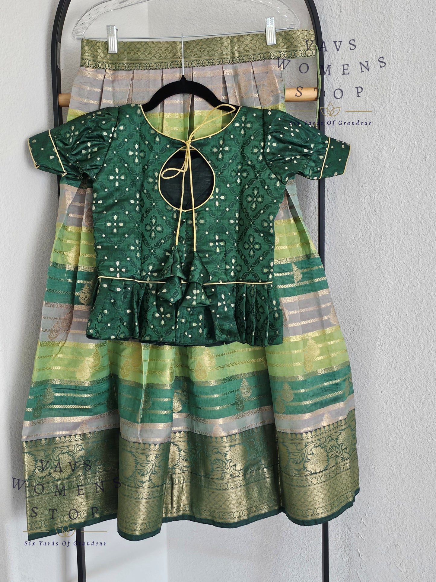 Designer Benarasi Chiniya Lehenga/Langa Blouse