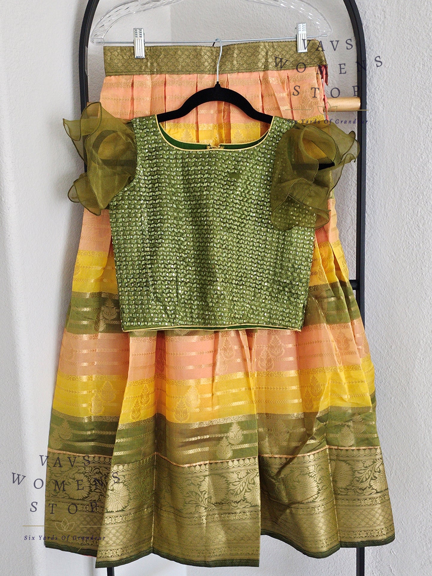 Designer Benarasi Chiniya Lehenga/Langa Blouse