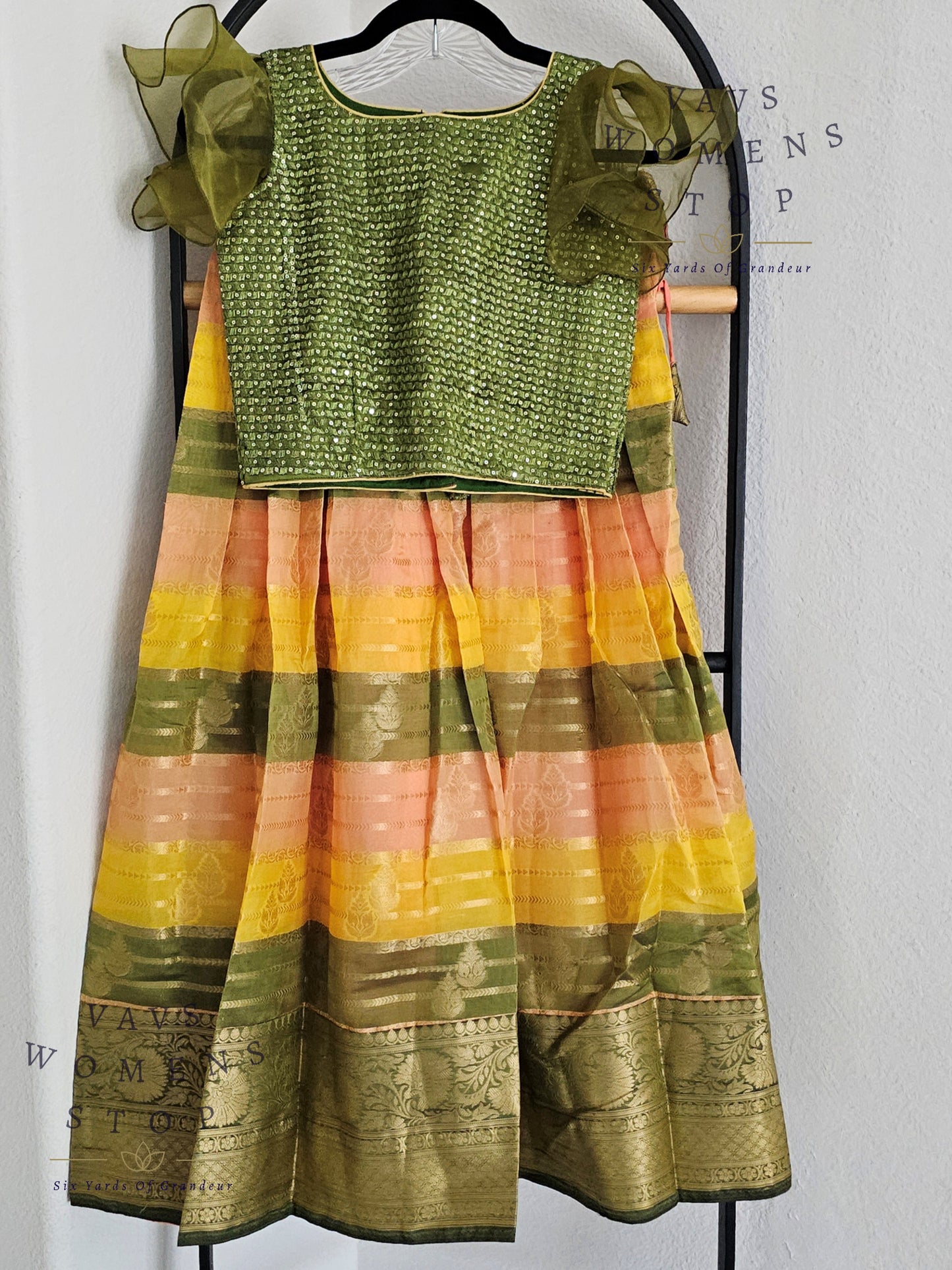 Designer Benarasi Chiniya Lehenga/Langa Blouse