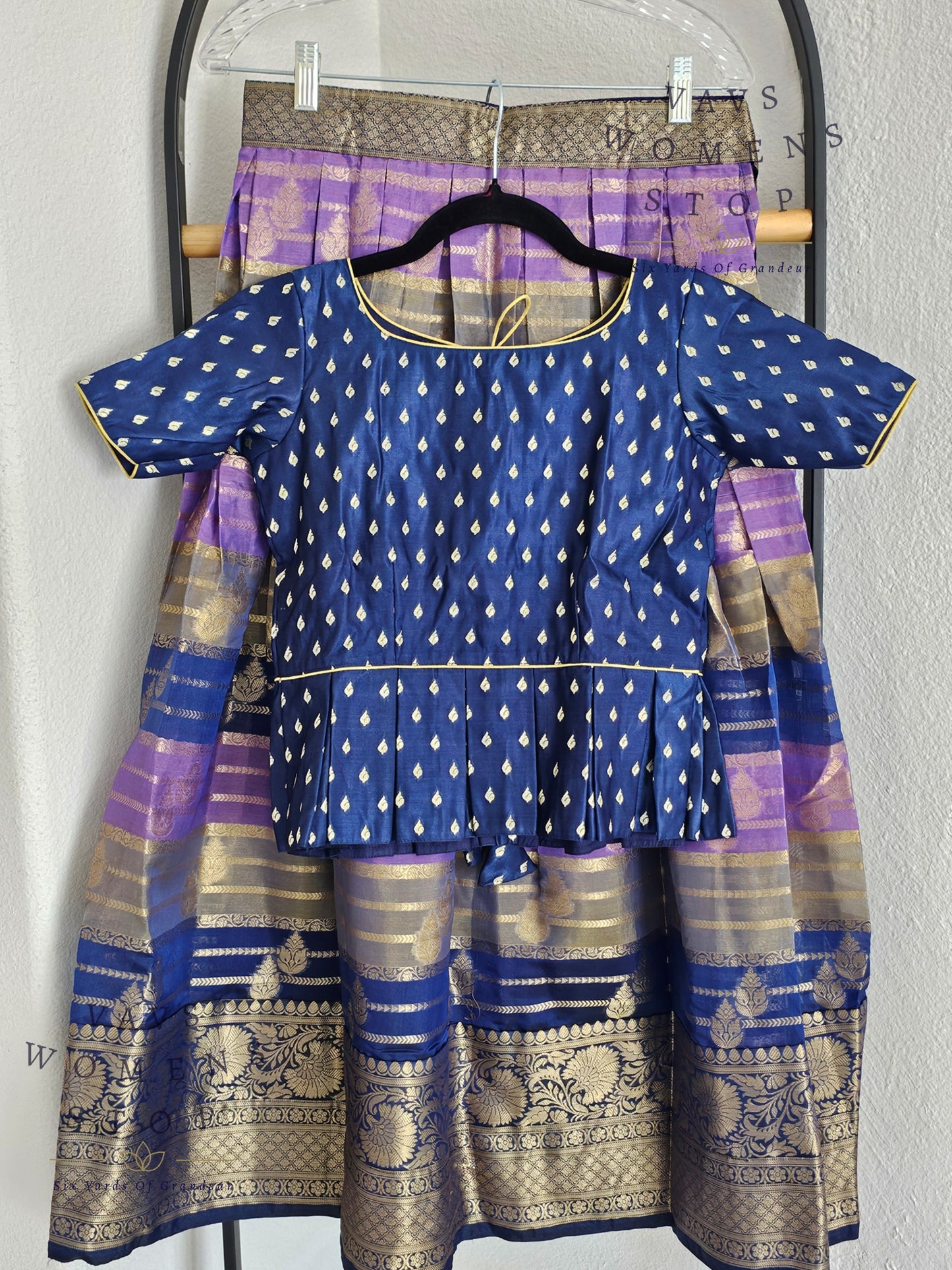 Designer Benarasi Chiniya Lehenga/Langa Blouse