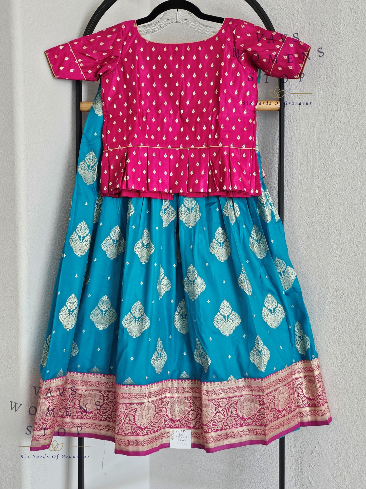 Designer Benarasi Paithani Lehenga/Langa Blouse