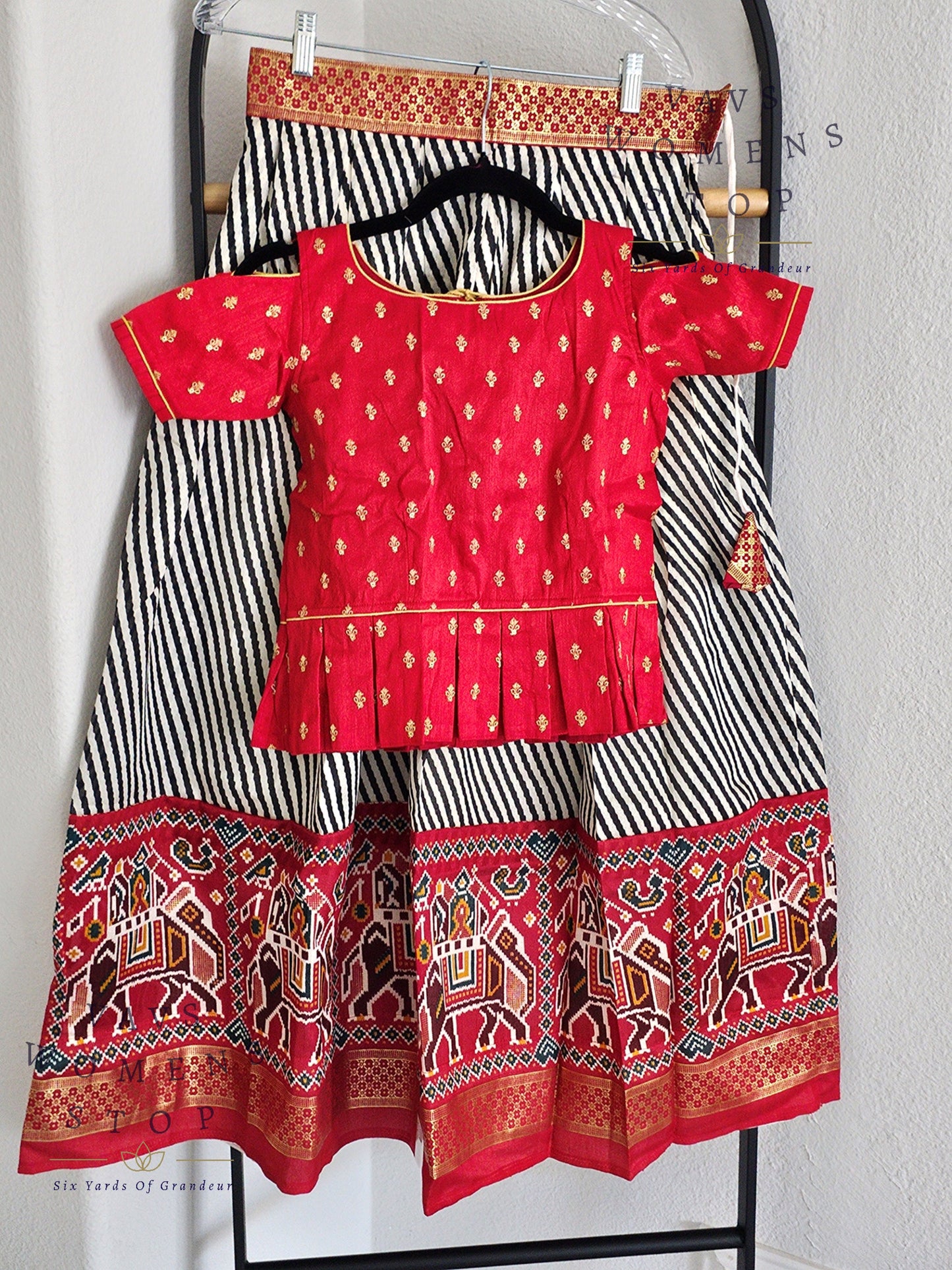Soft Silk Cotton Leheriya Design Patola Print Lehenga Blouse Set