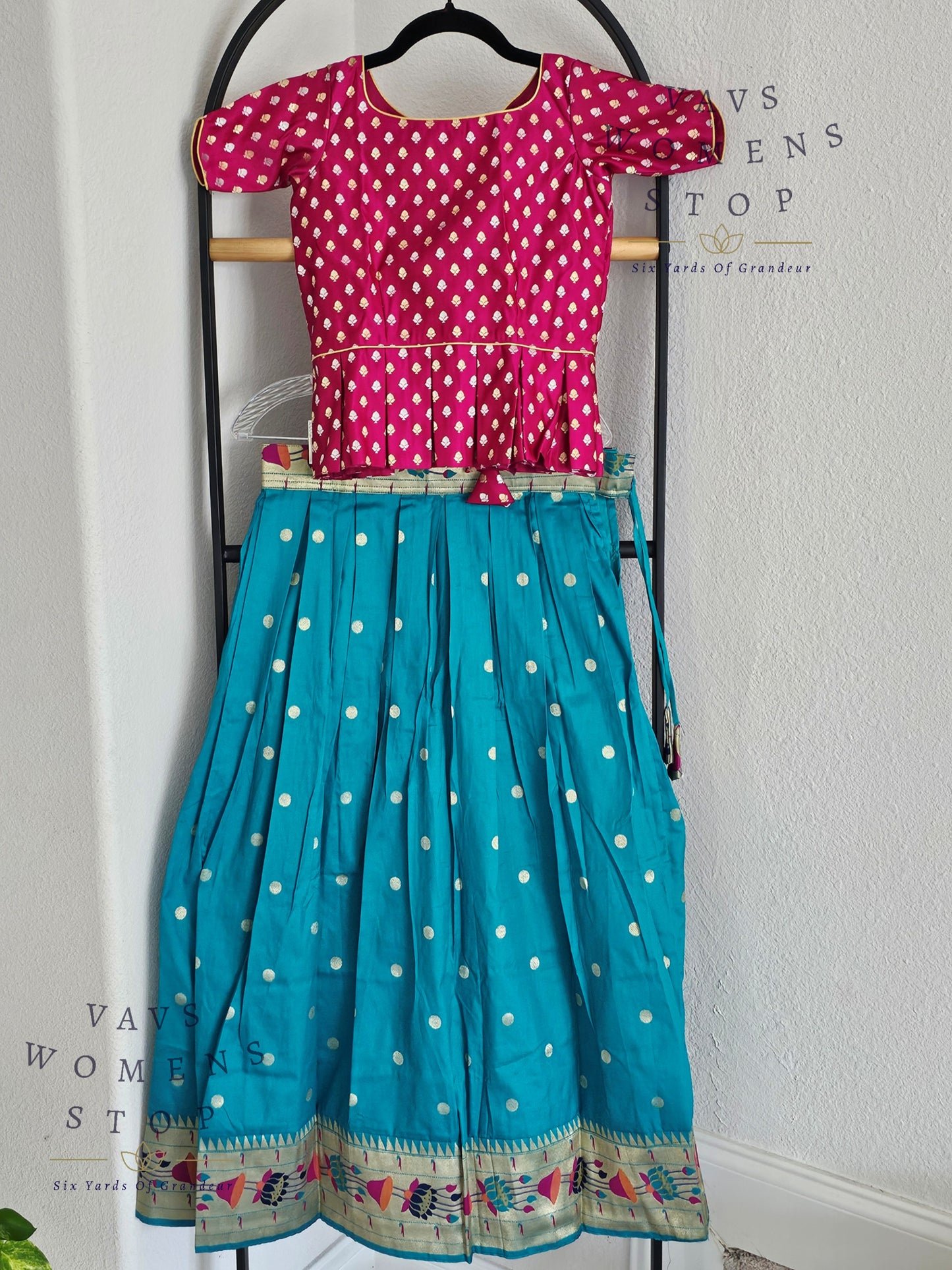 Designer Benarasi Paithani Lehenga/Langa Blouse